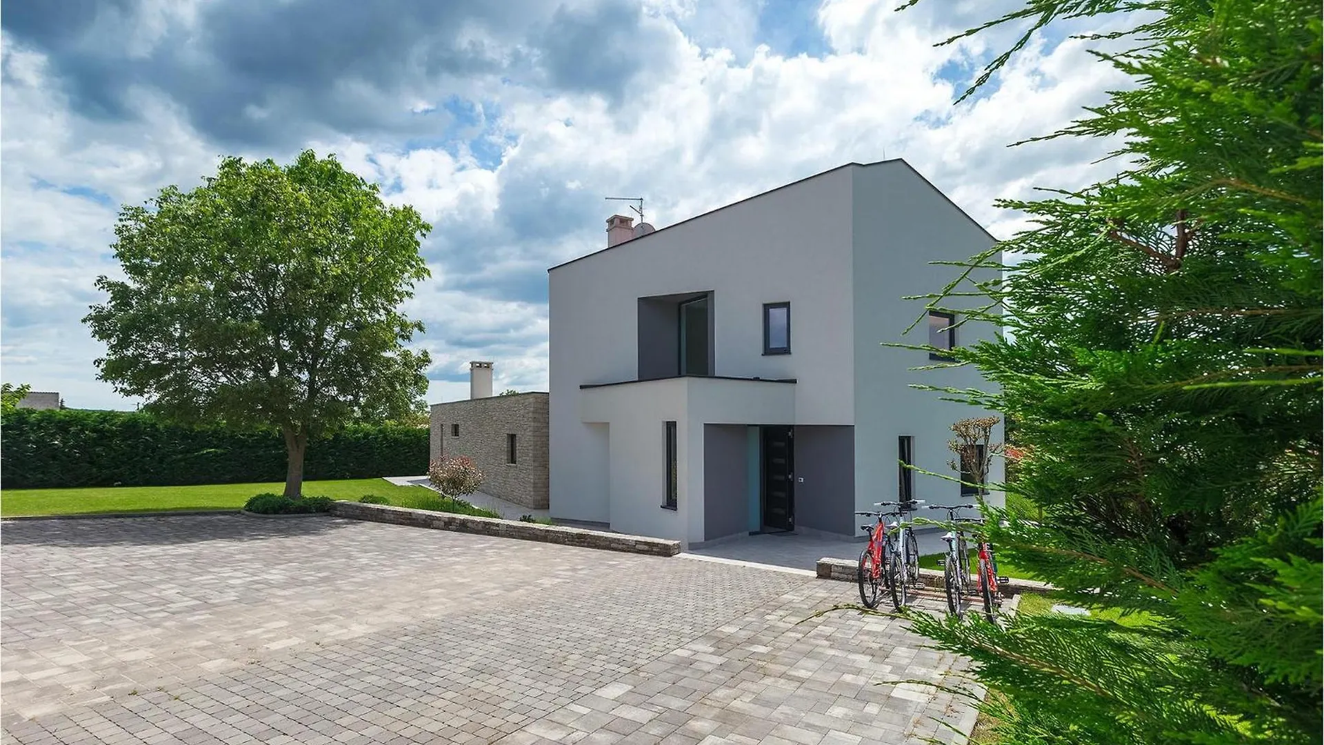 Holiday home Villa Speranza Kucici